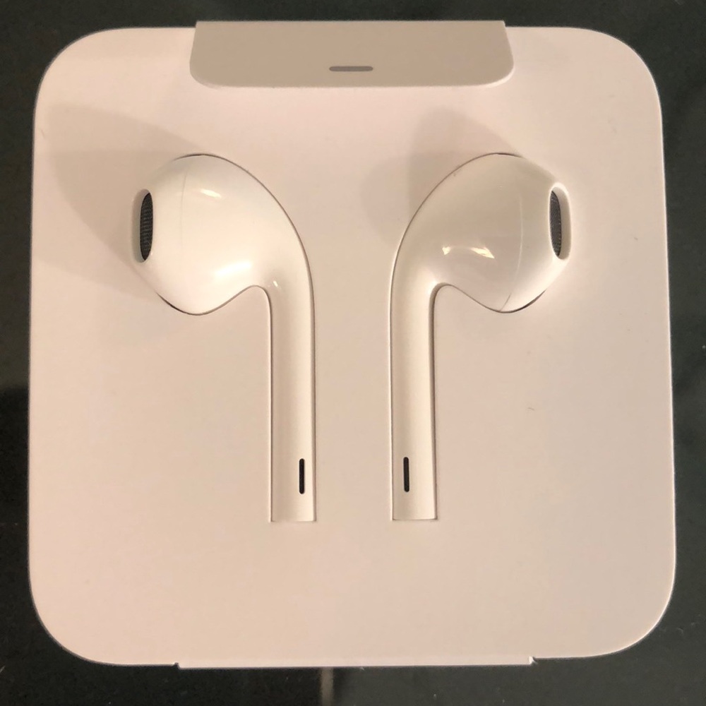 iPhone headphones